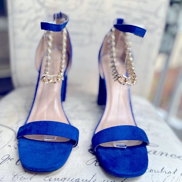 Y-not? Cobalt Blue Gold Chain High Heels (Never Worn) - Picture 6 of 9